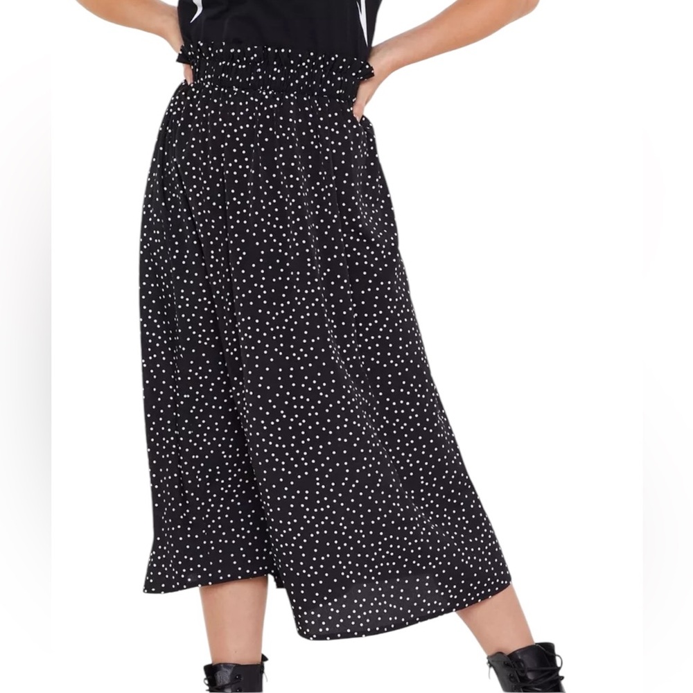 Nasty Gal Black with White Dots Paper-Bag Waist Midi Skirt 18
